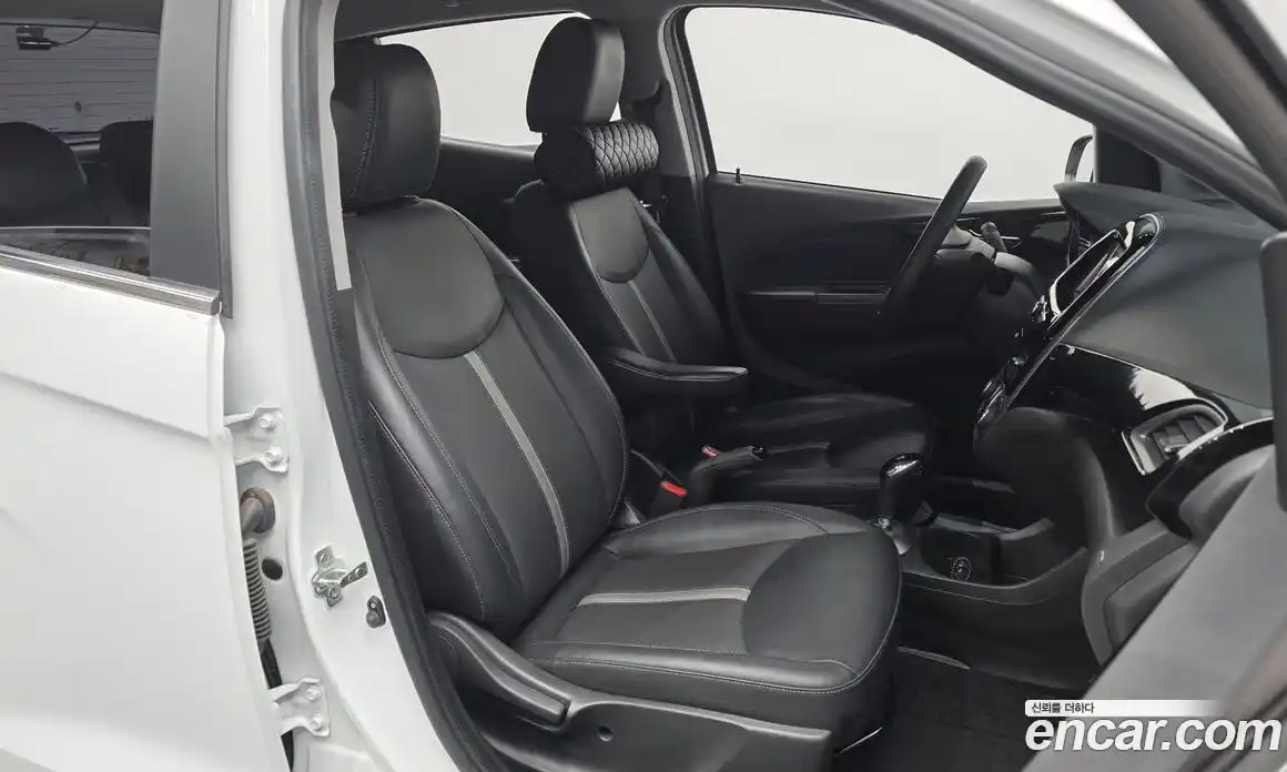 Chevrolet Spark 2022 1.0 Автомат в Москве № 82514, фото 3