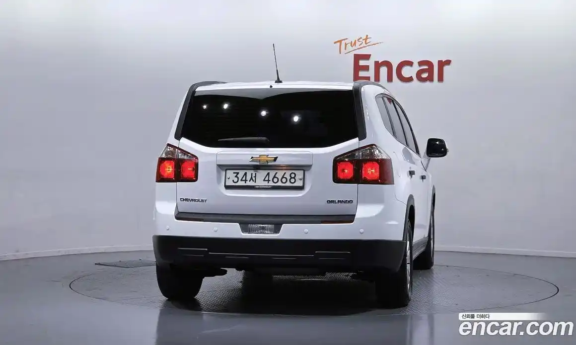 Chevrolet Orlando 2017 2.0 Автомат в Москве № 102985, фото 4