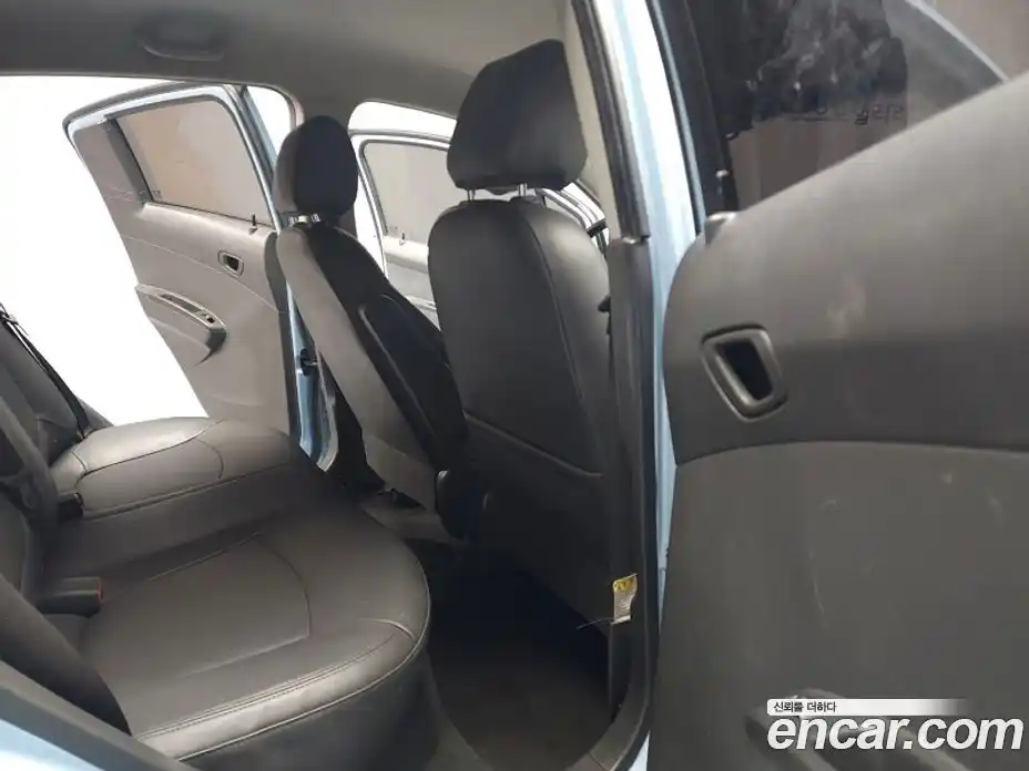 Chevrolet Spark 2014 1.0 Автомат в Москве № 104889, фото 11