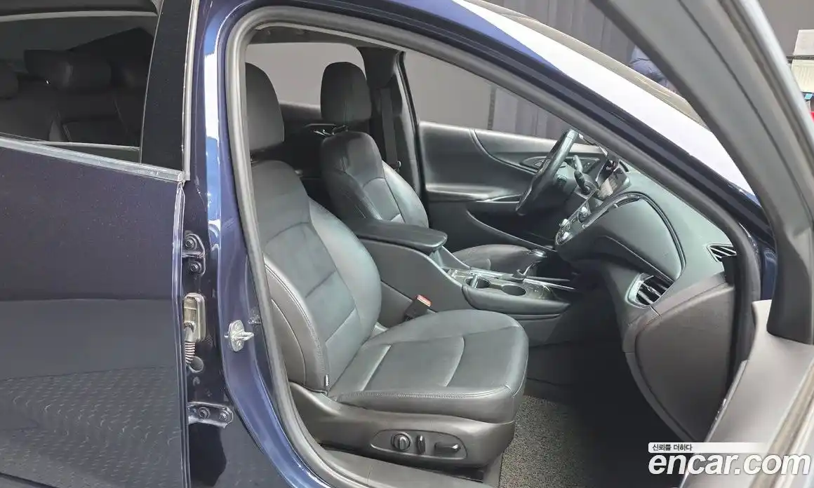 Chevrolet Malibu 2017 1.5 Автомат в Москве № 105704, фото 3