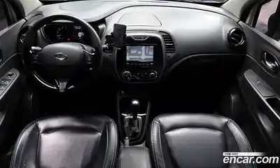 Renault QM3 2015 1.5 Автомат в Москве № 106546, миниатюра 12