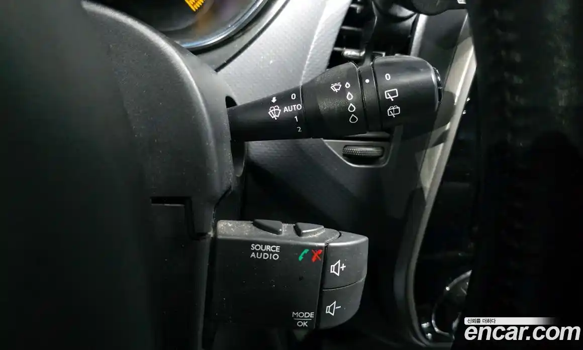 Renault QM3 2015 1.5 Автомат в Москве № 106546, фото 19