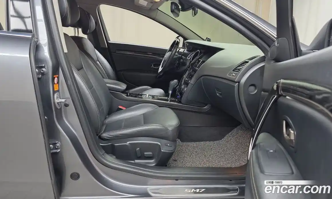 Renault SM7 2016 2.5 Автомат в Москве № 106774, фото 13