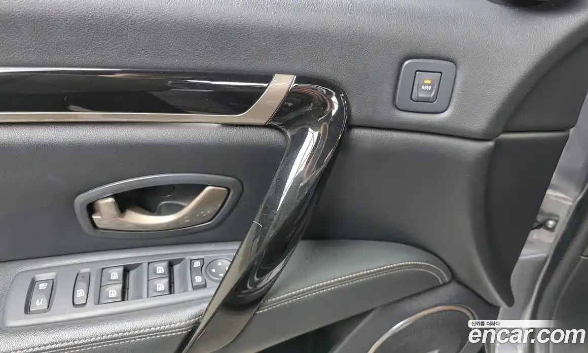 Renault SM7 2016 2.5 Автомат в Москве № 106774, фото 16