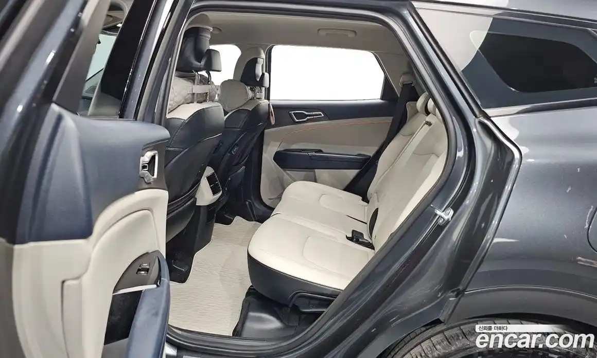 Kia Sportage 2023 1.6 Автомат в Москве № 10698, фото 15