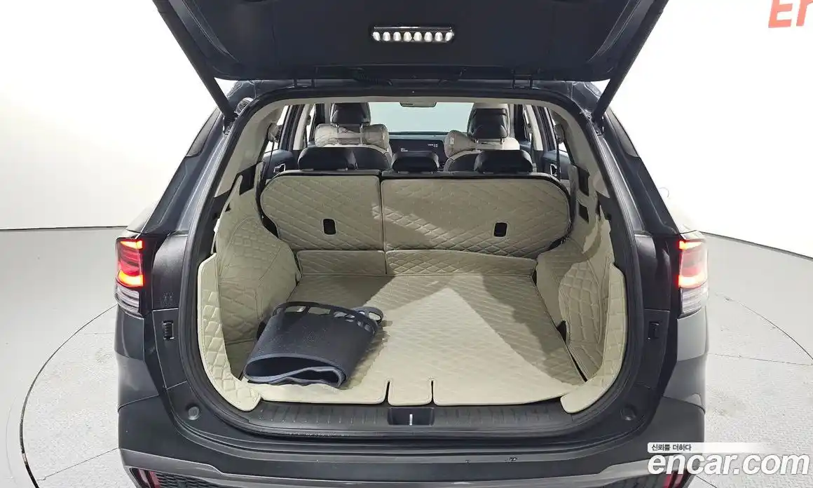 Kia Sportage 2023 1.6 Автомат в Москве № 10698, фото 2