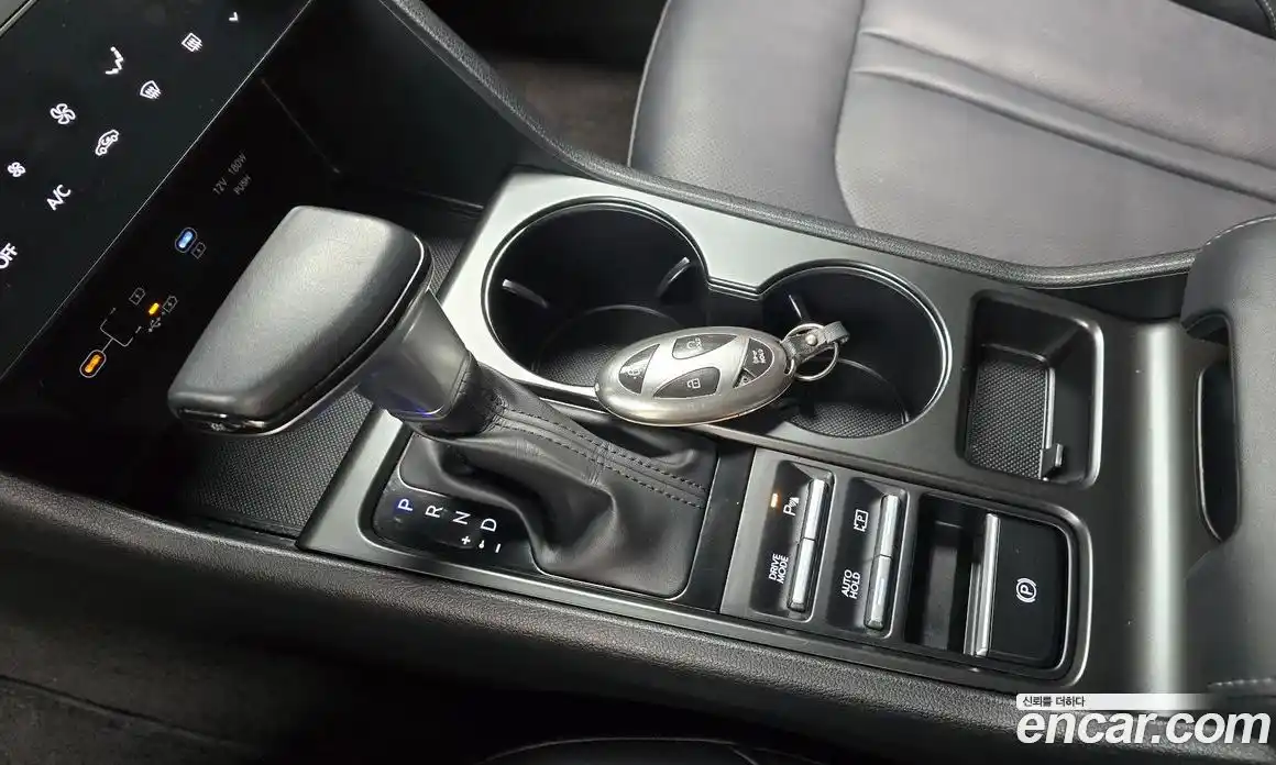 Hyundai Sonata 2024 2.0 Автомат в Москве № 111184, фото 13