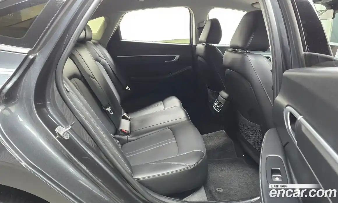 Hyundai Sonata 2024 2.0 Автомат в Москве № 111184, фото 8