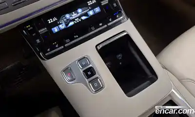 Hyundai Grandeur 2020 2.5 Автомат в Москве № 112324, миниатюра 9