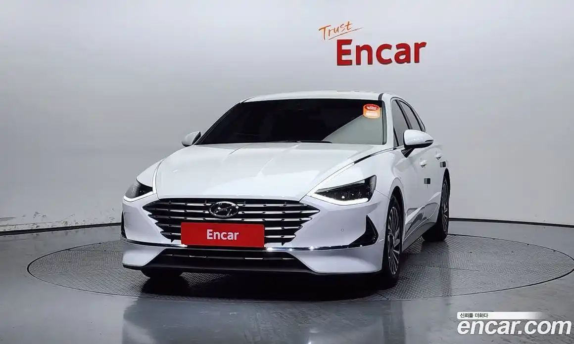 Hyundai Sonata 2022 2.0 Автомат в Москве № 117680, фото 3