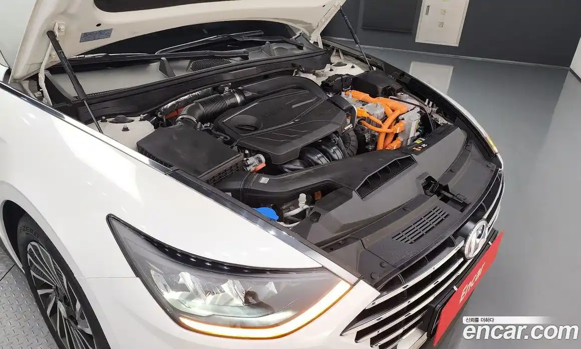 Hyundai Sonata 2022 2.0 Автомат в Москве № 117680, фото 6