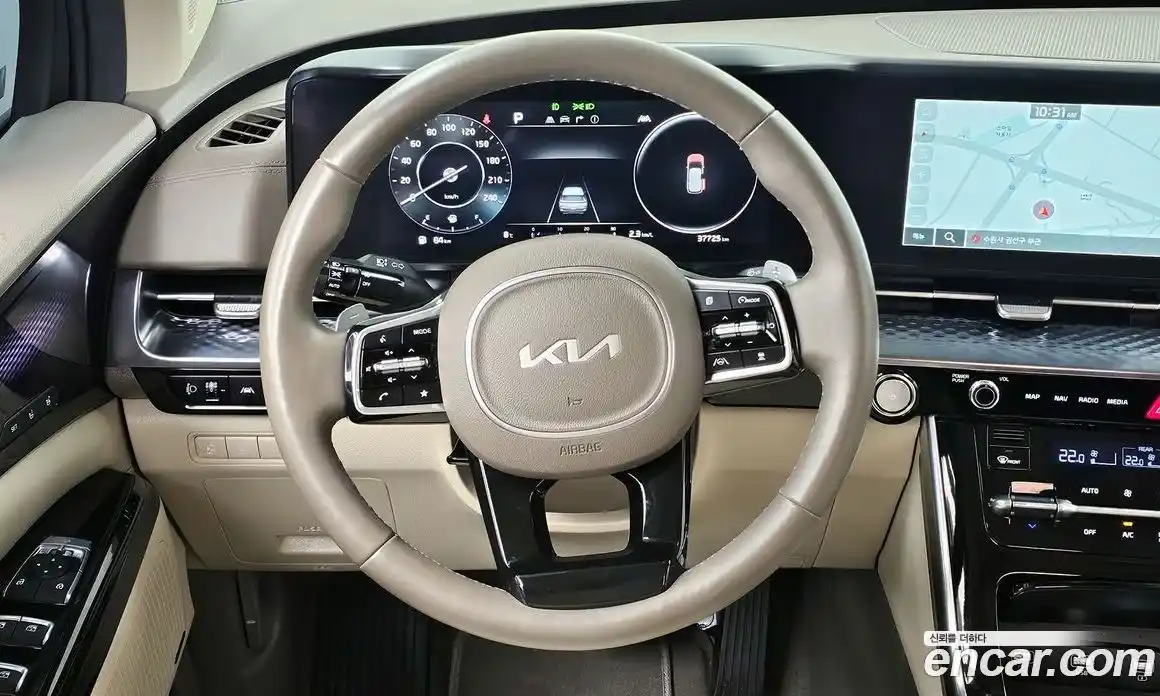 Kia Canival 2022 3.5 Автомат в Москве № 122066, фото 18