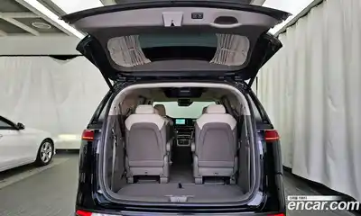 Kia Canival 2022 3.5 Автомат в Москве № 122066, миниатюра 7