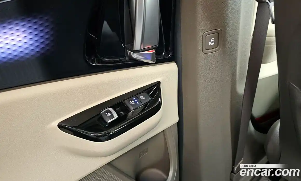 Kia Canival 2022 3.5 Автомат в Москве № 122066, фото 9