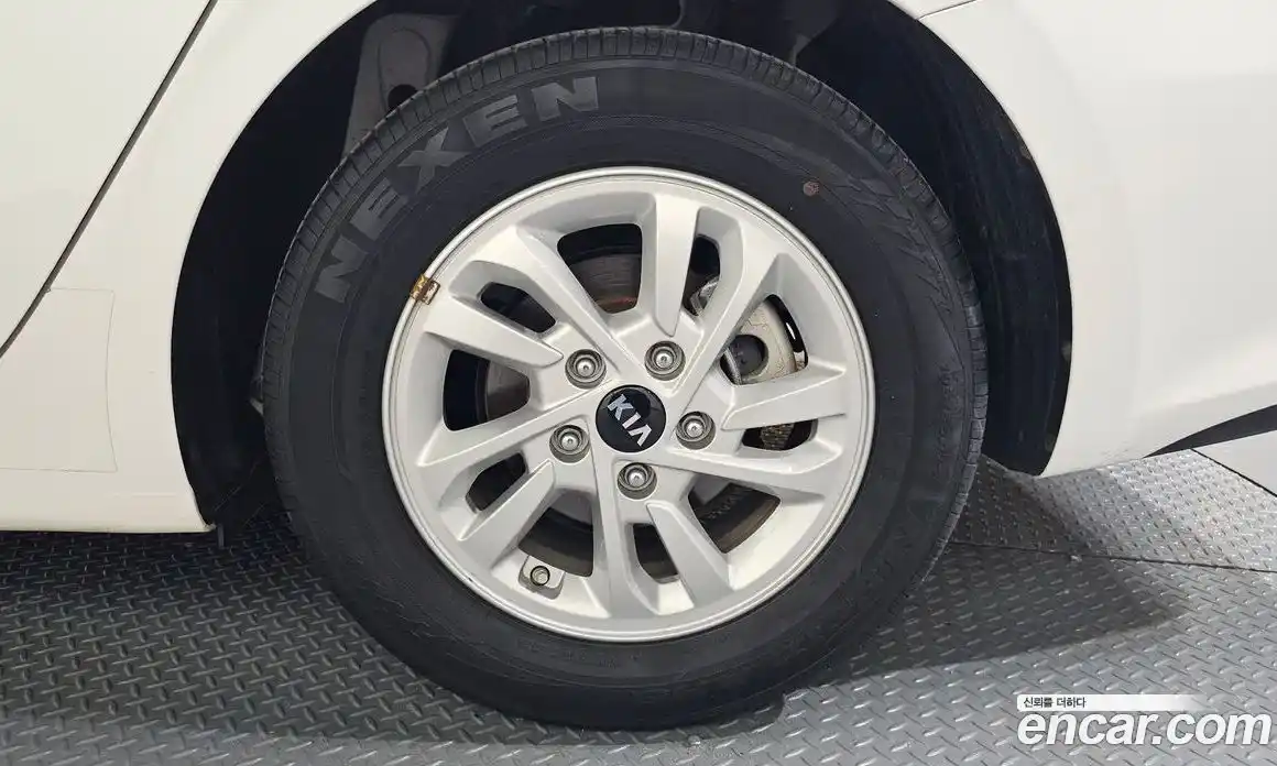 Kia K3 2021 1.6 Автомат в Москве № 122082, фото 4