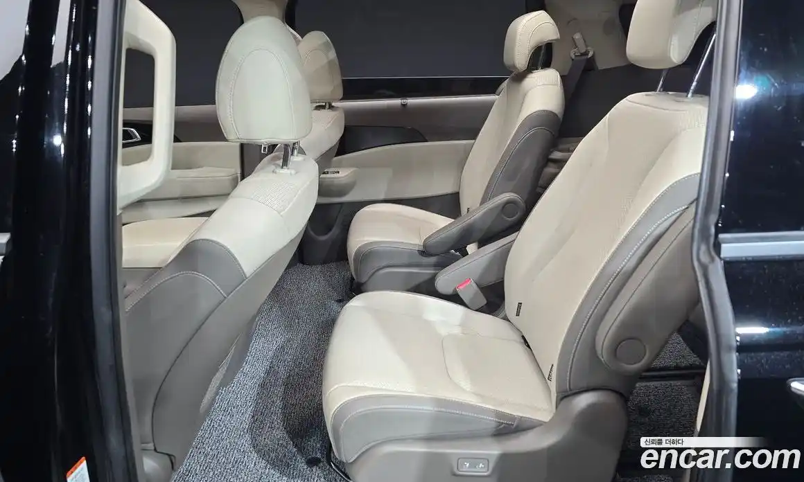 Kia Canival 2024 2.2 Автомат в Москве № 123019, фото 17