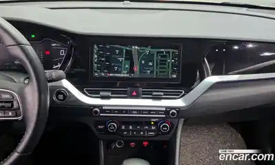 Kia Niro 2022 1.6 Автомат в Москве № 128433, миниатюра 7
