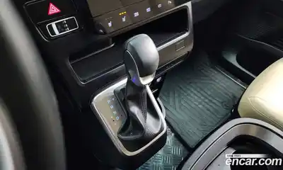 Hyundai Staria 2025 3.5 Автомат в Москве № 130129, миниатюра 3