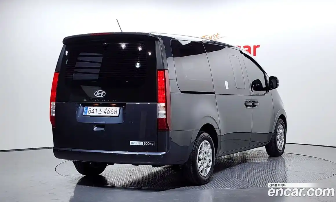 Hyundai Staria 2025 3.5 Автомат в Москве № 130129, фото 5