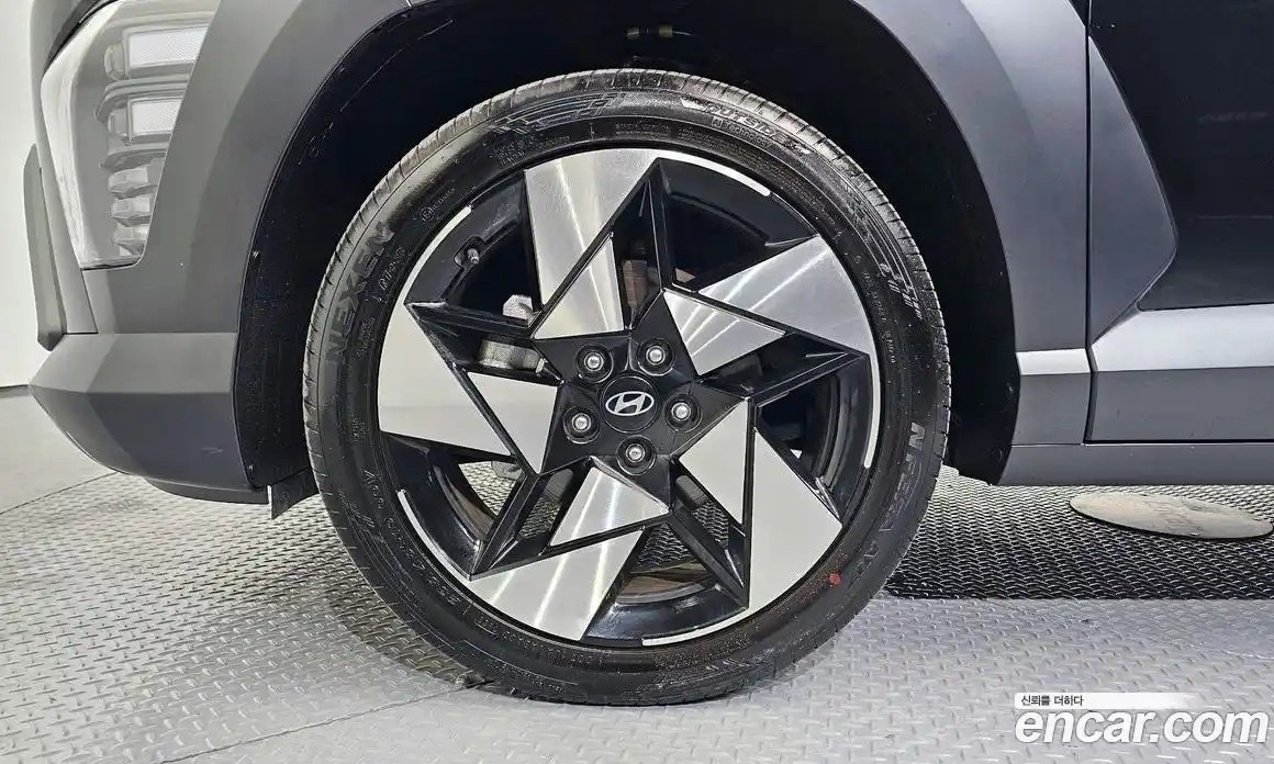 Hyundai Kona 2024 1.6 Автомат в Москве № 130529, фото 5