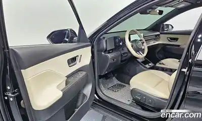 Hyundai Kona 2024 1.6 Автомат в Москве № 130529, миниатюра 10