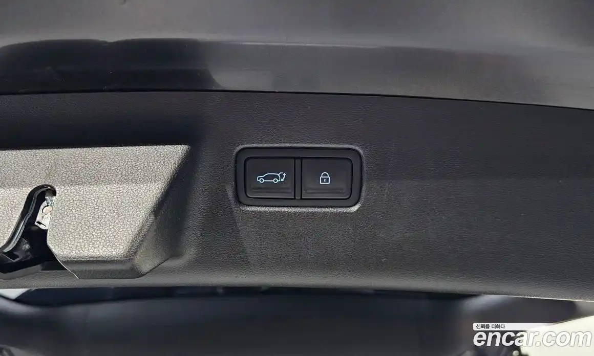 Hyundai Santa Fe 2024 2.5 Автомат в Москве № 131047, фото 5