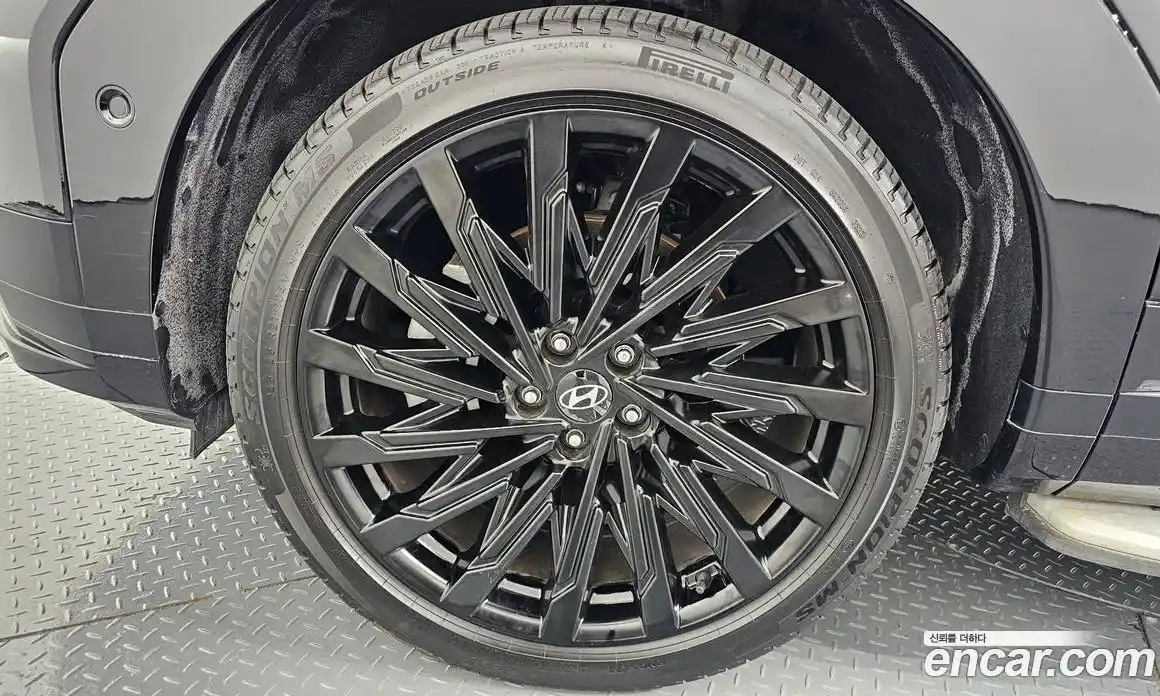 Hyundai Santa Fe 2024 2.5 Автомат в Москве № 131047, фото 6