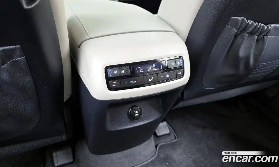 Hyundai Palisade 2023 3.8 Автомат в Москве № 131050, фото 19