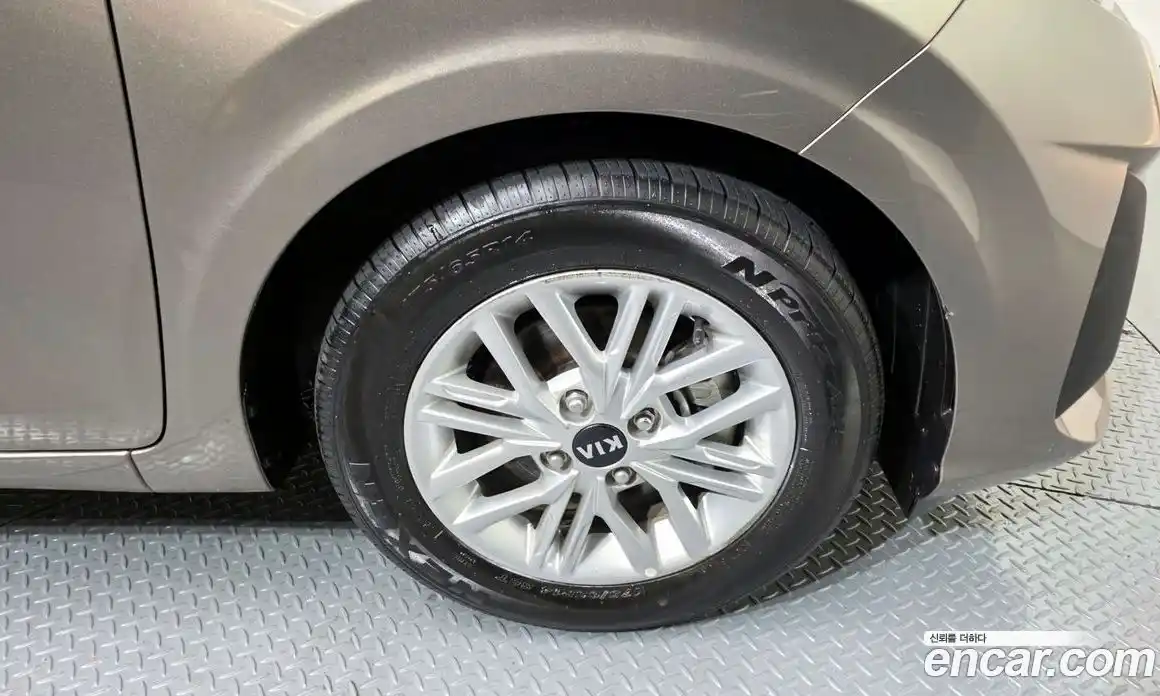 Kia Morning 2021 1.0 Автомат в Москве № 131184, фото 17