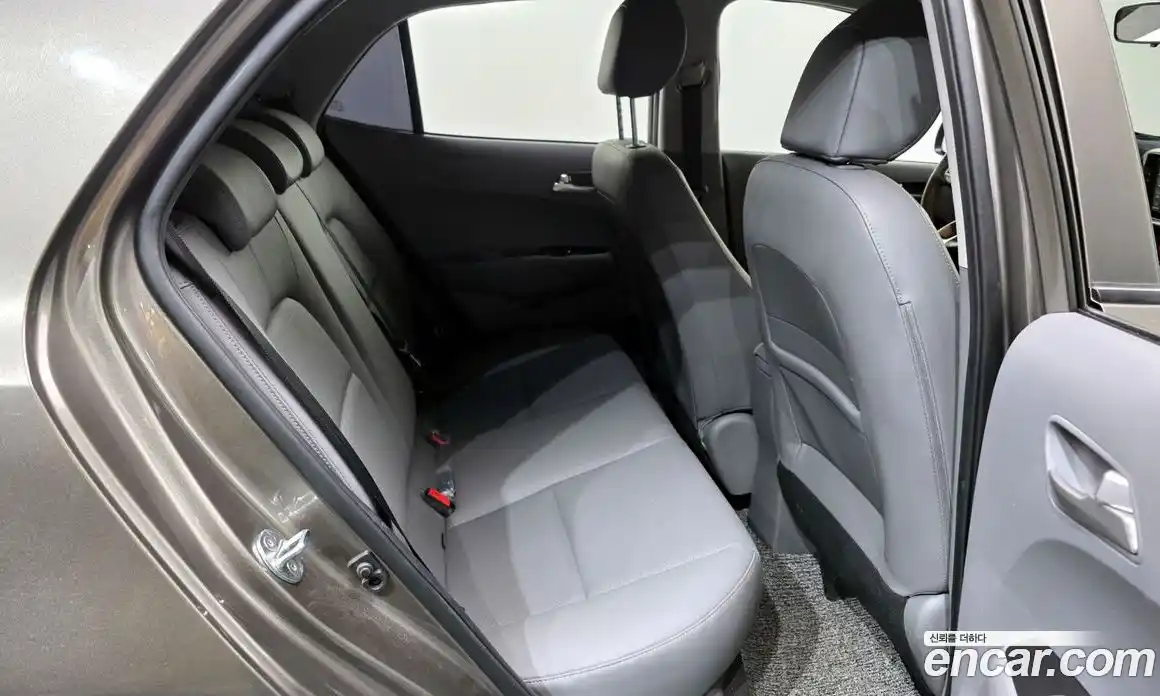 Kia Morning 2021 1.0 Автомат в Москве № 131184, фото 8