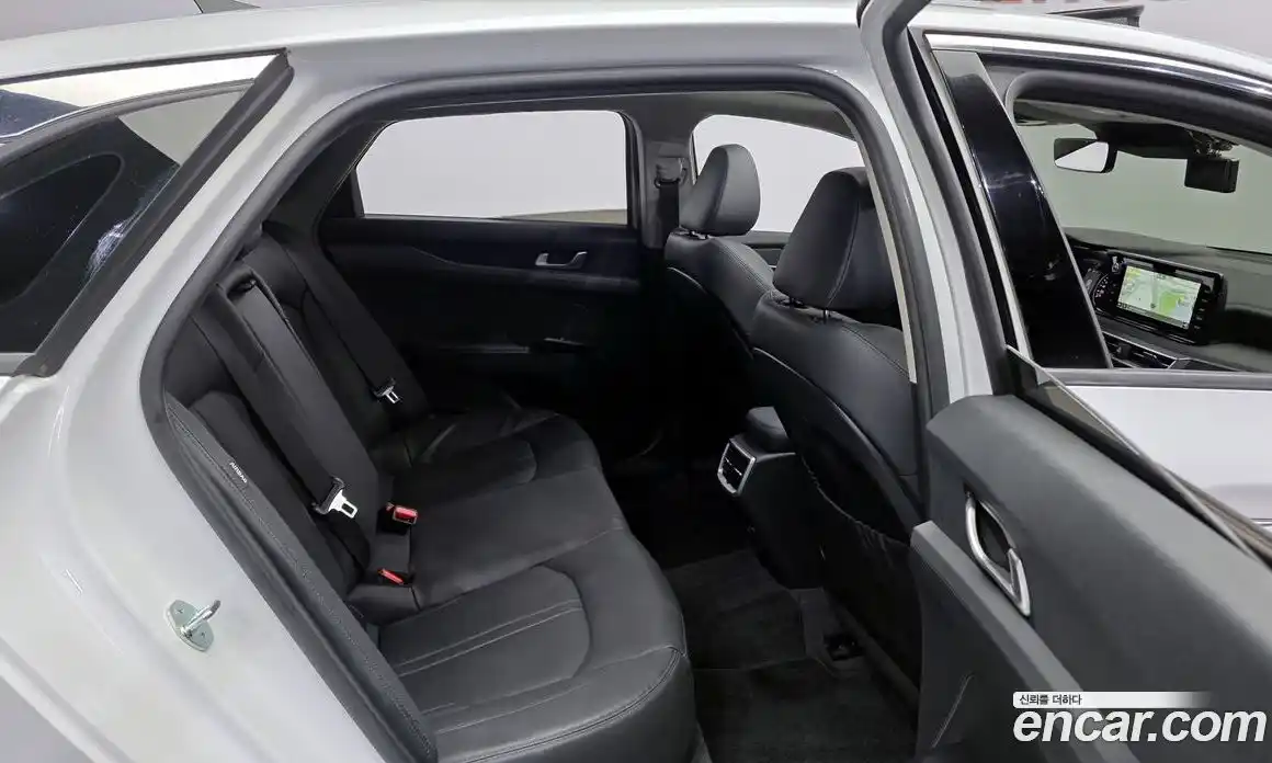 Kia K5 2023 1.6 Автомат в Москве № 132169, фото 20