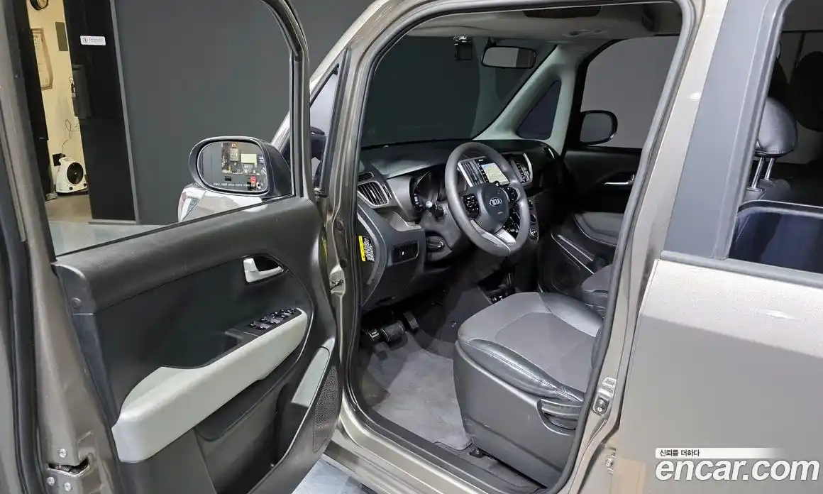 Kia Ray 2021 1.0 Автомат в Москве № 133720, фото 4