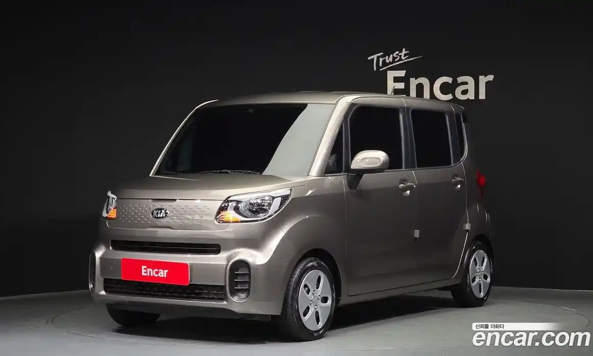 Kia Ray 2021 1.0 Автомат в Москве № 133720, фото 9