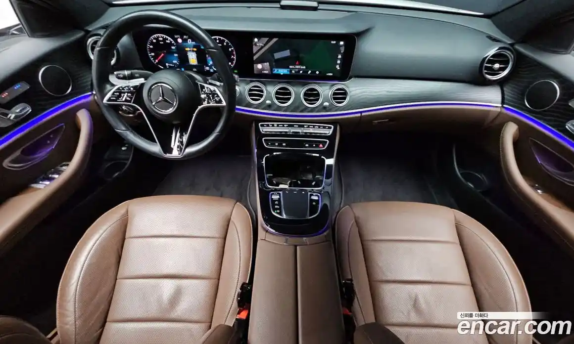 Mercedes-Benz E-Class 2022 2.0 Автомат в Москве № 142021, фото 3