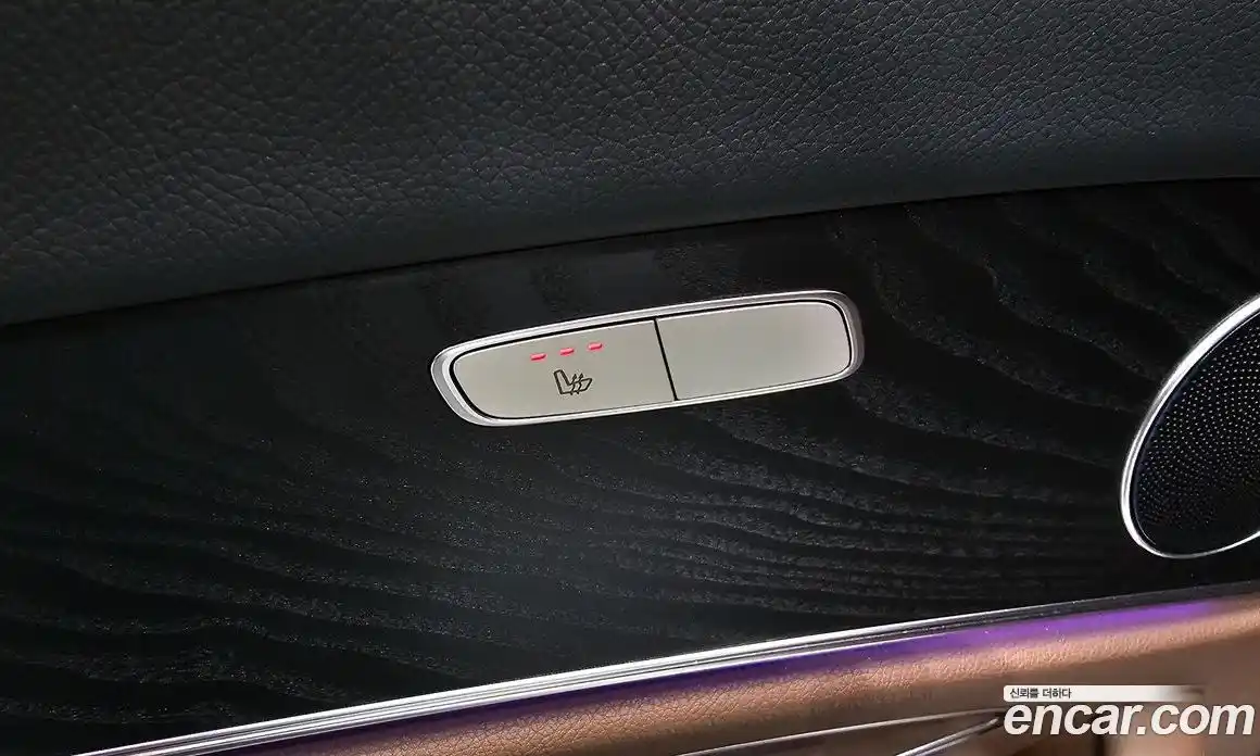 Mercedes-Benz E-Class 2022 2.0 Автомат в Москве № 142021, фото 9