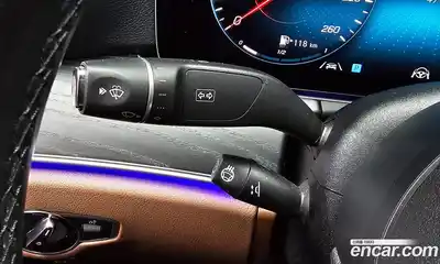 Mercedes-Benz E-Class 2022 2.0 Автомат в Москве № 142021, миниатюра 10