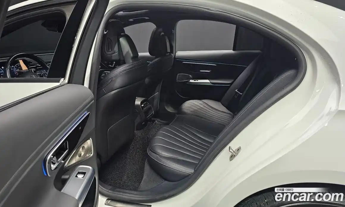 Mercedes-Benz E-Class 2024 2.0 Автомат в Москве № 143132, фото 12