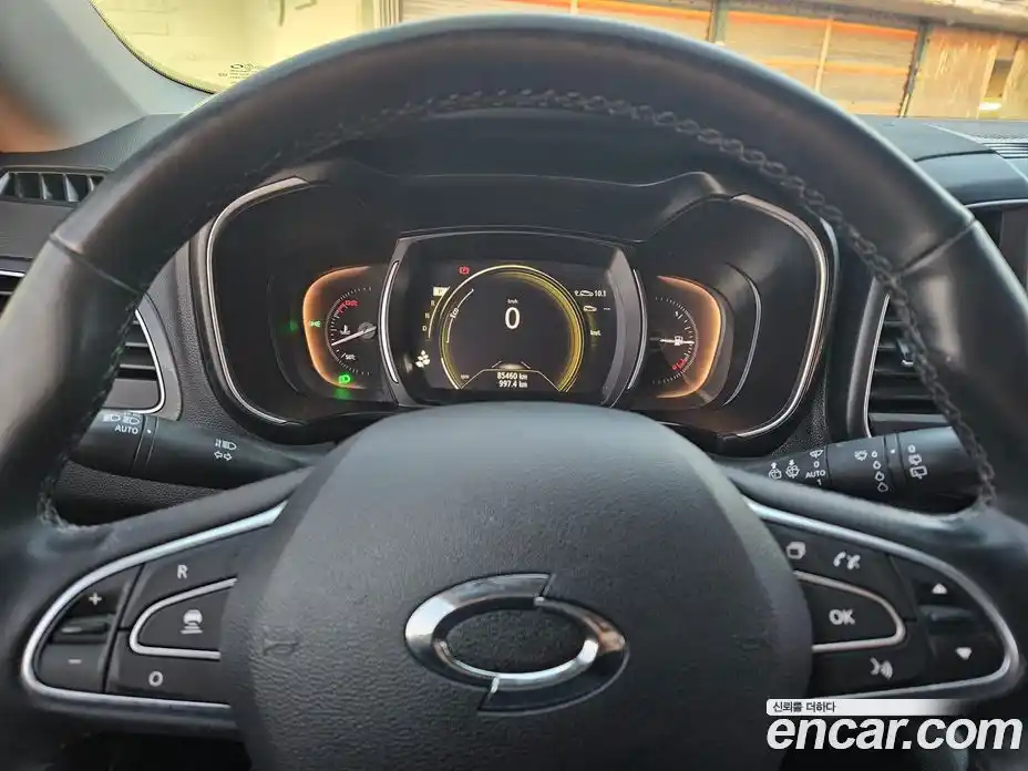 Renault QM6 2021 2.0 Автомат в Москве № 145107, фото 8