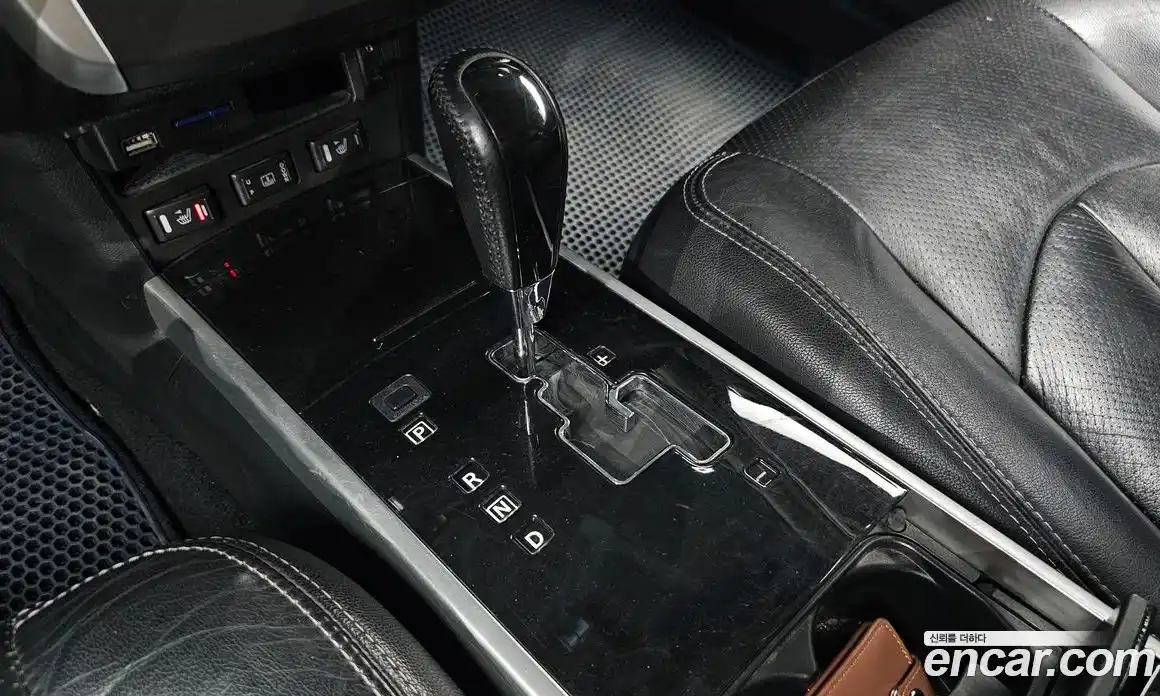 Renault SM7 2009 2.3 Автомат в Москве № 151782, фото 15