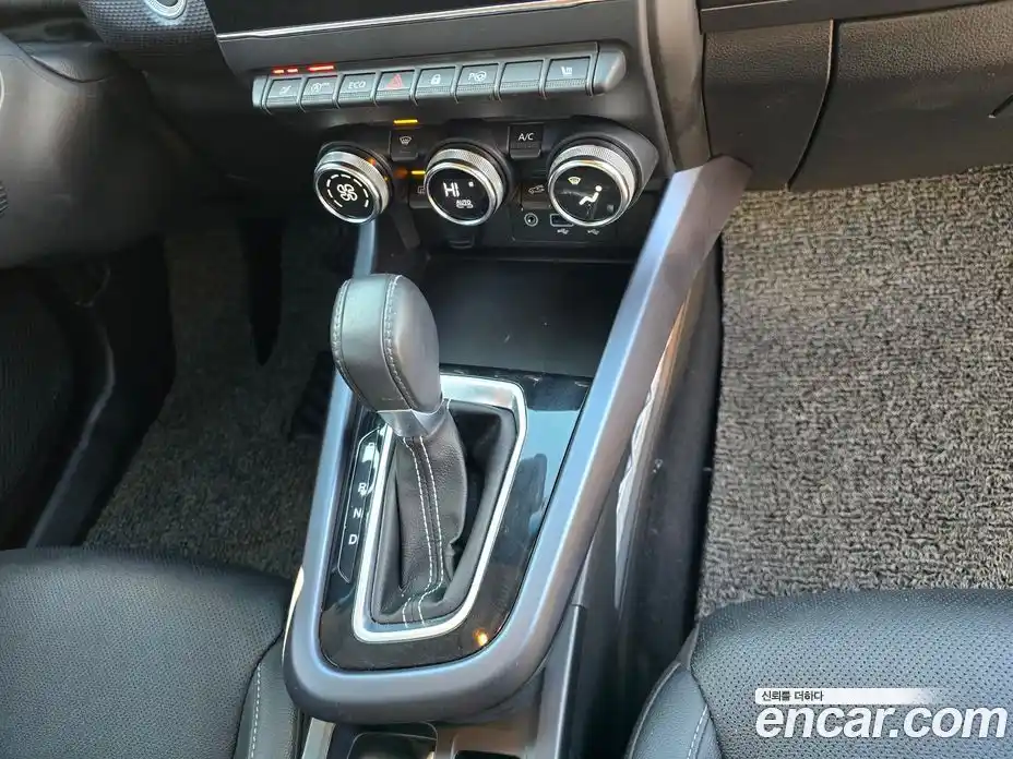 Renault XM3 2021 1.6 Автомат в Москве № 152307, фото 17