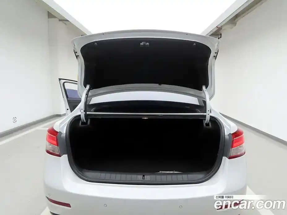 Renault SM5 2018 2.0 Автомат в Москве № 152776, фото 5