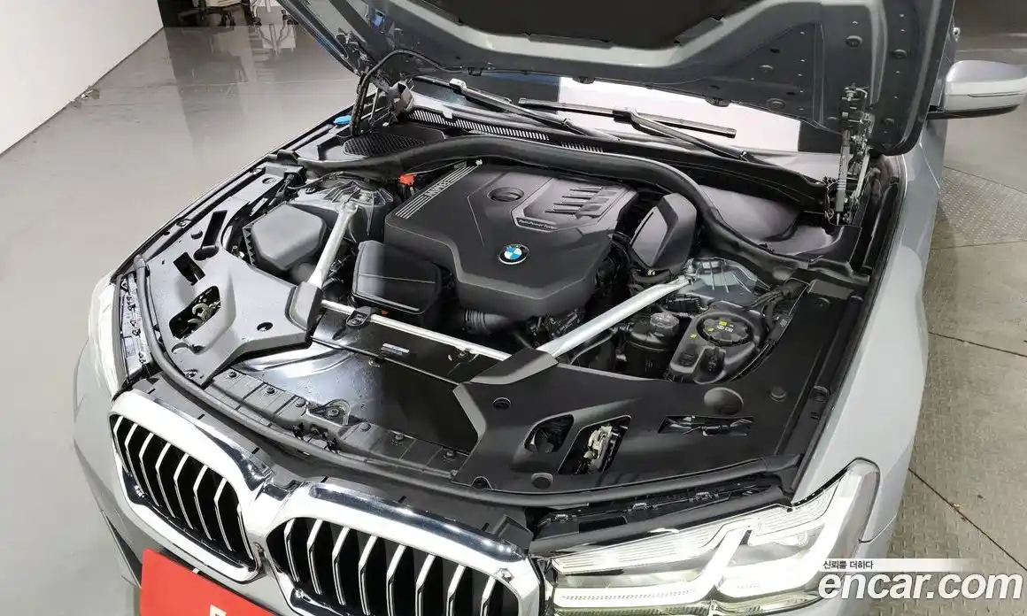 BMW 5-Series 2023 2.0 Автомат в Москве № 157447, фото 4