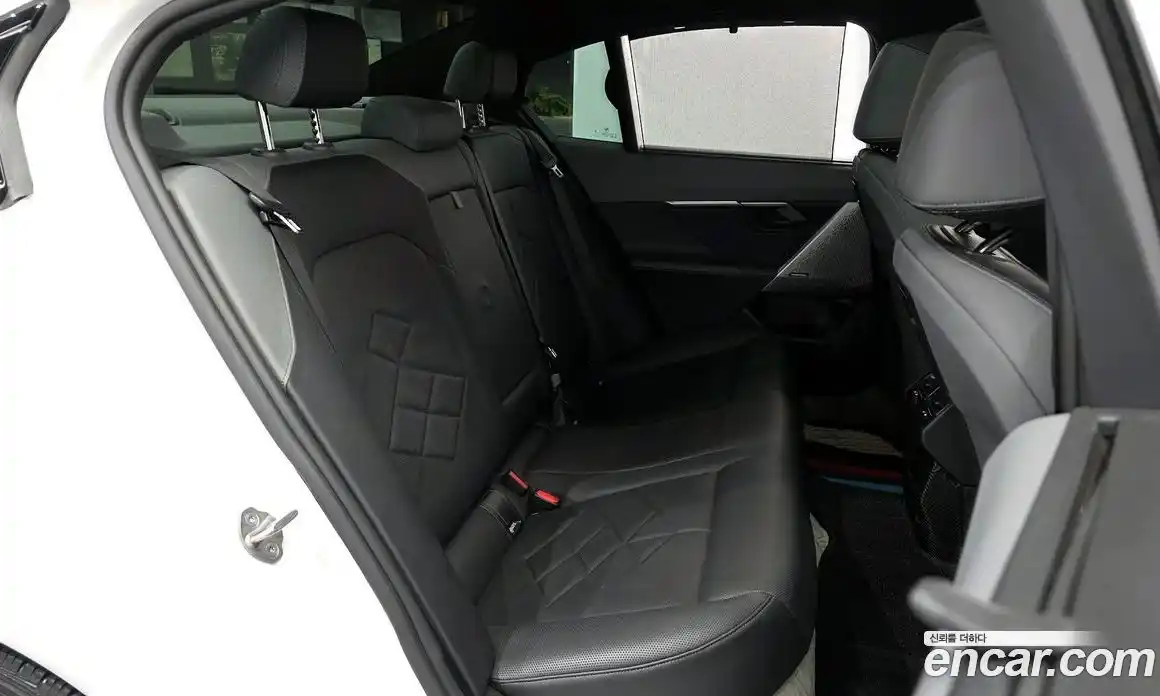 BMW i5 2024 0.2 Автомат в Москве № 158910, фото 12