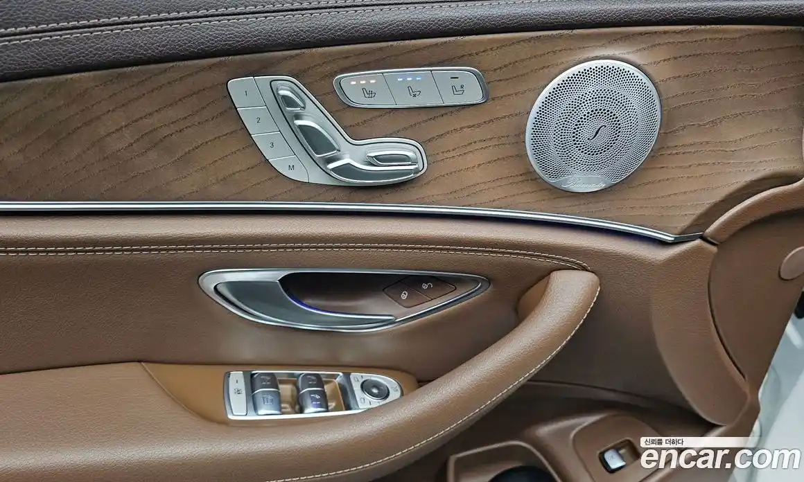 Mercedes-Benz E-Class 2020 2.0 Автомат в Москве № 159029, фото 17