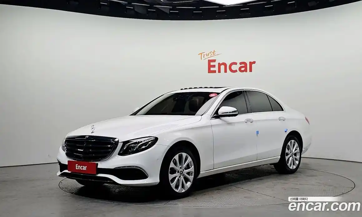 Mercedes-Benz E-Class 2020 2.0 Автомат в Москве № 159029, фото 20