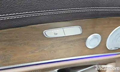 Mercedes-Benz E-Class 2020 2.0 Автомат в Москве № 159029, миниатюра 2