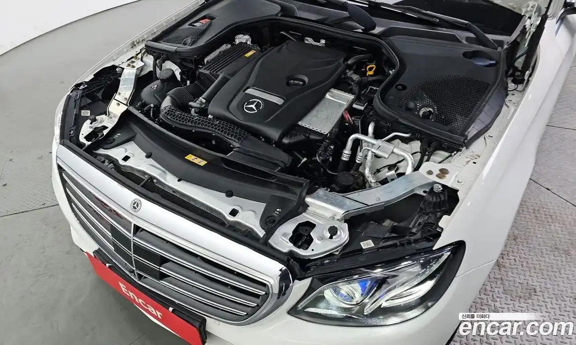 Mercedes-Benz E-Class 2020 2.0 Автомат в Москве № 159029, фото 3