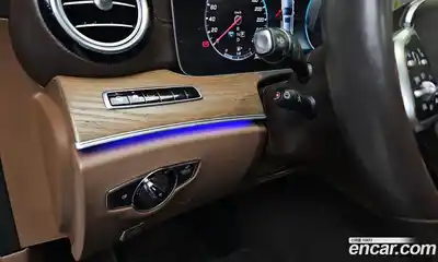 Mercedes-Benz E-Class 2020 2.0 Автомат в Москве № 159029, миниатюра 7