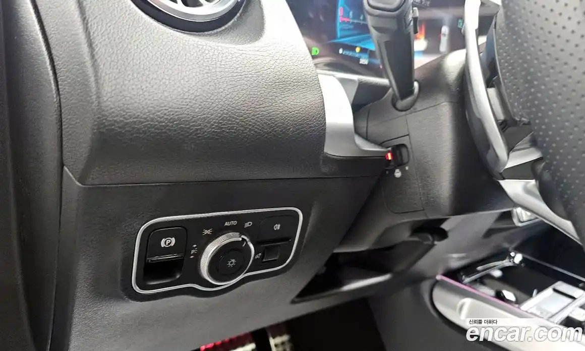 Mercedes-Benz GLB-Class 2024 2.0 Автомат в Москве № 160241, фото 14