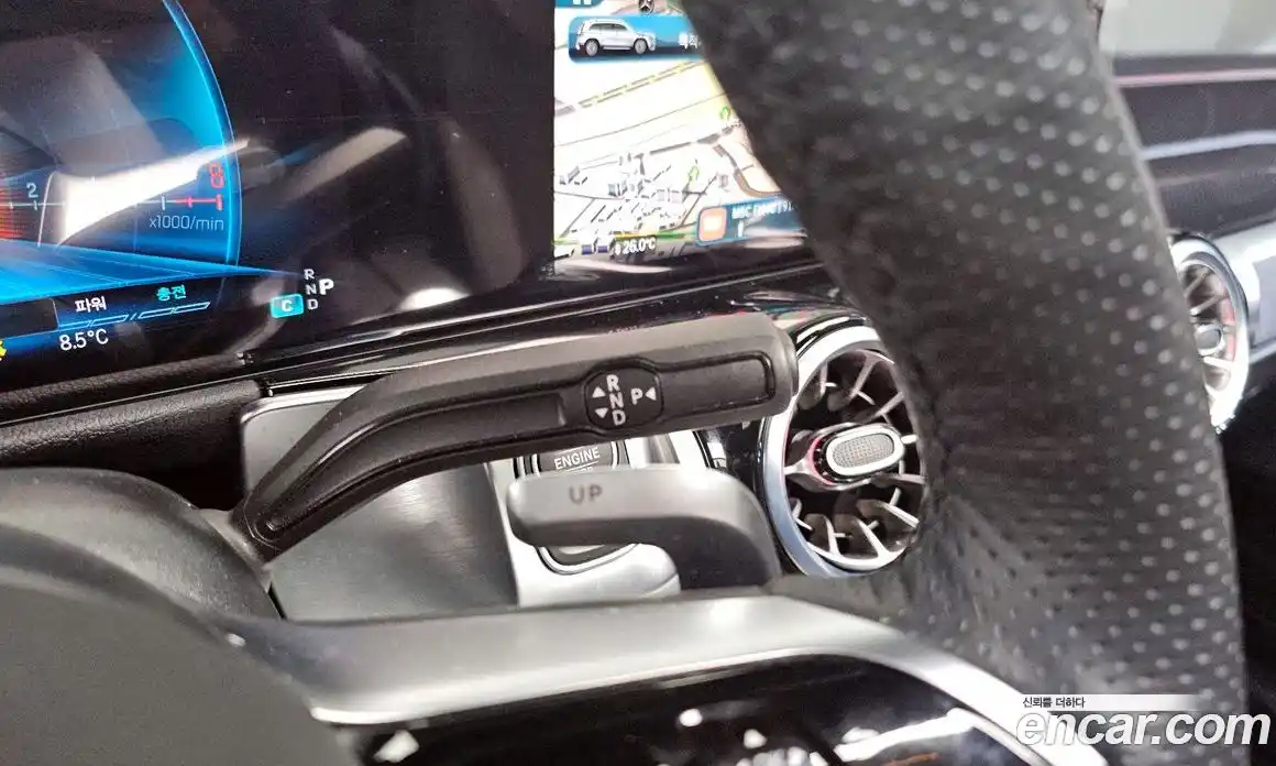 Mercedes-Benz GLB-Class 2024 2.0 Автомат в Москве № 160241, фото 9